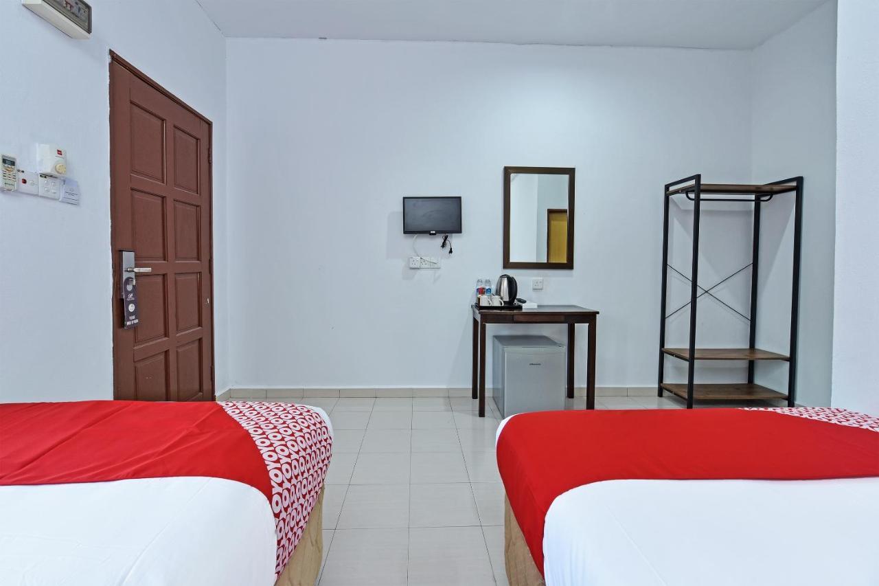 Hotel Collection O 90622 Sehijau Cenang Pantai Cenang  Zewnętrze zdjęcie